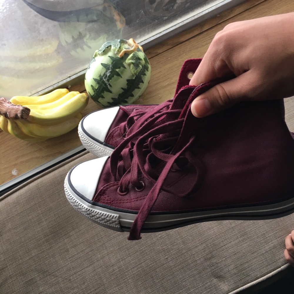 Converse - Picture 2 of 5